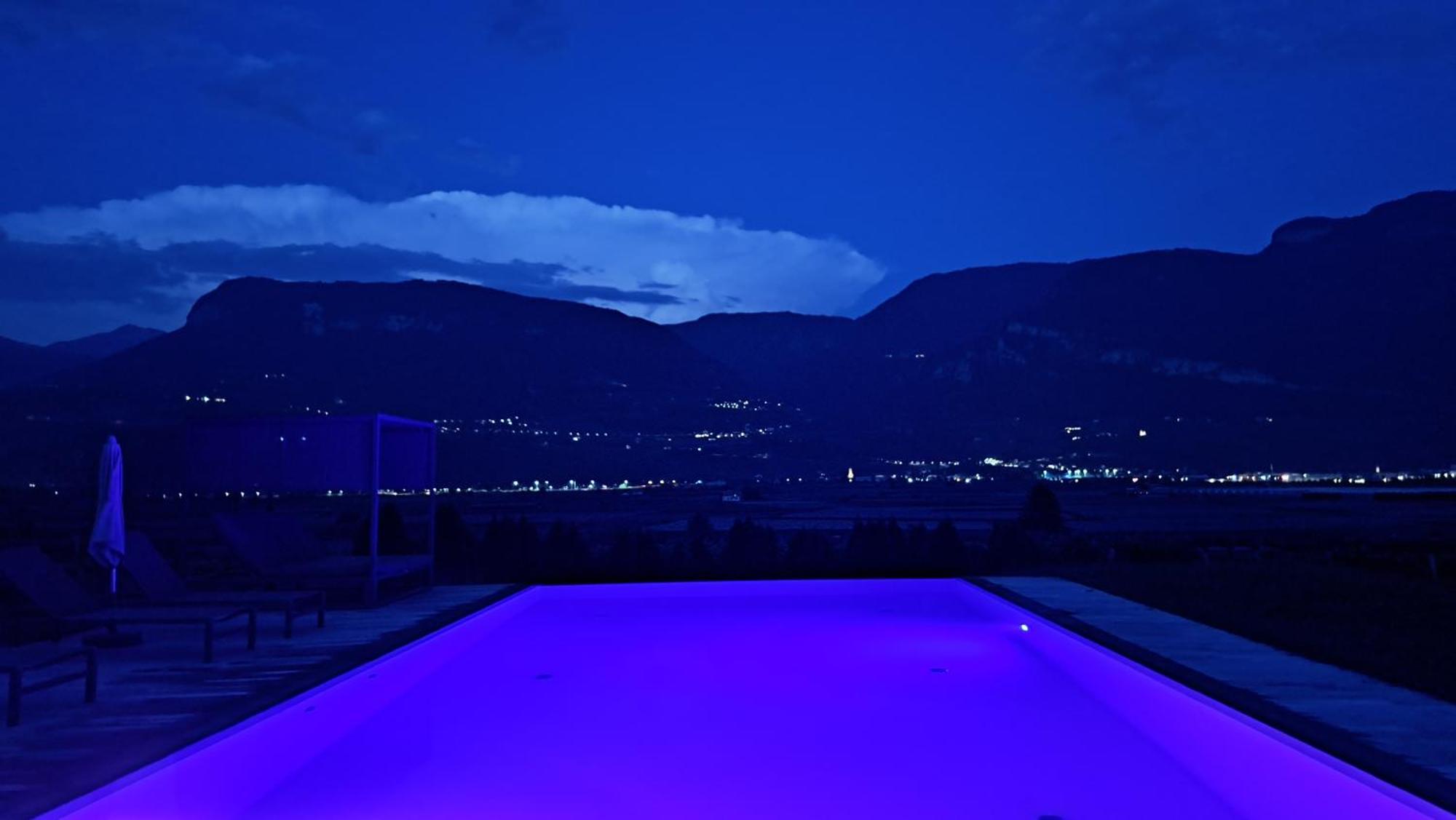 Gutshof Rellich Villa Tramin an der Weinstraße Buitenkant foto
