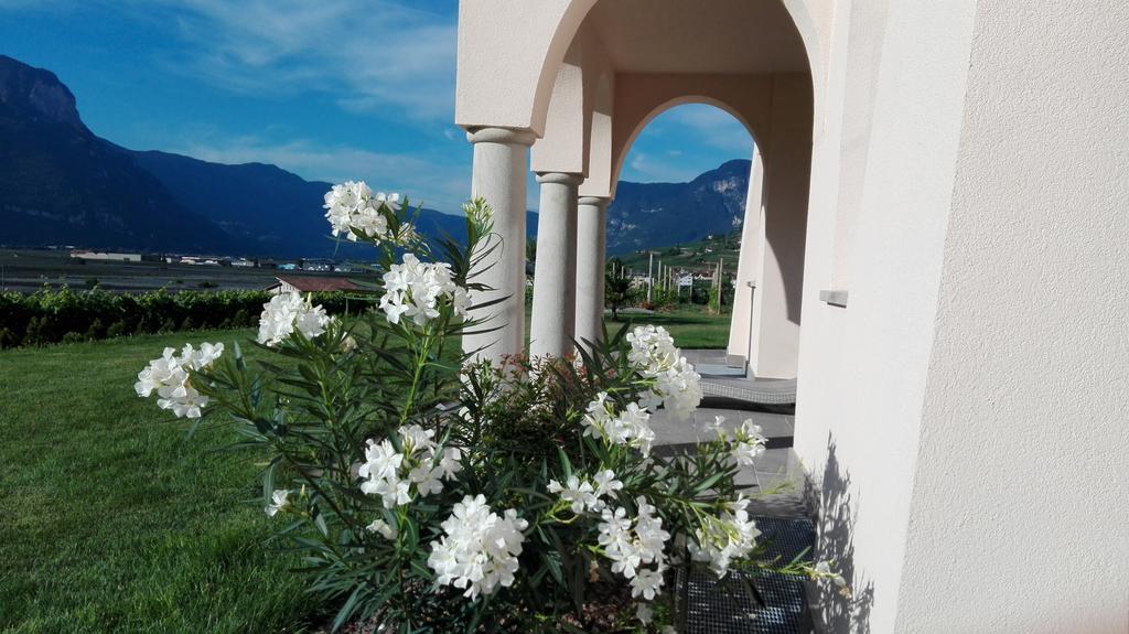 Gutshof Rellich Villa Tramin an der Weinstraße Buitenkant foto